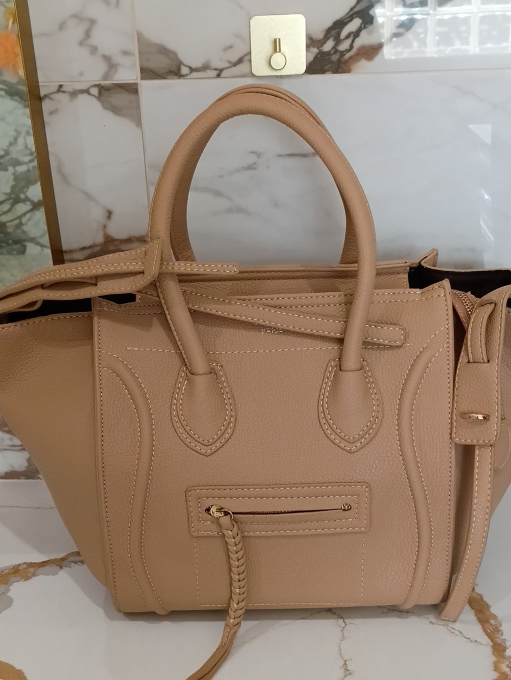 Classic Women's Tote Handbag in Beige